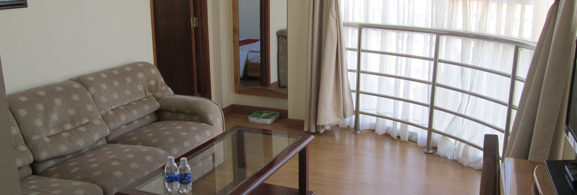 Dong Xuyen Suite