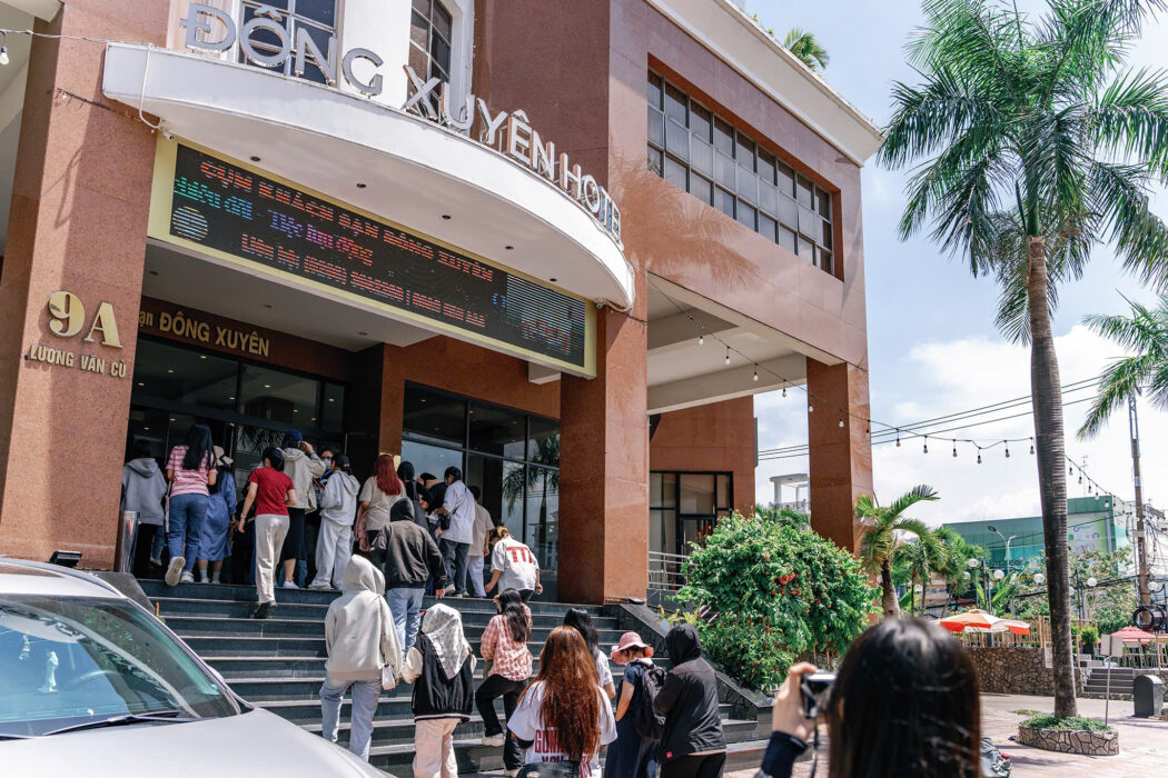 Đông Xuyên Hotel Complex 🌟🌟🌟                      GIẢI ĐÁP THẮC MẮC 💌
